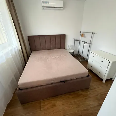 アパート Cozy Alanga パランガ